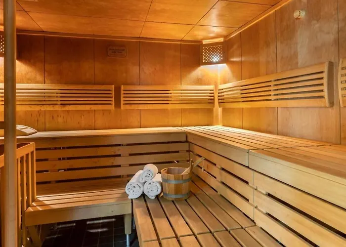 Alpine Mit Sauna Und Pool Apartment