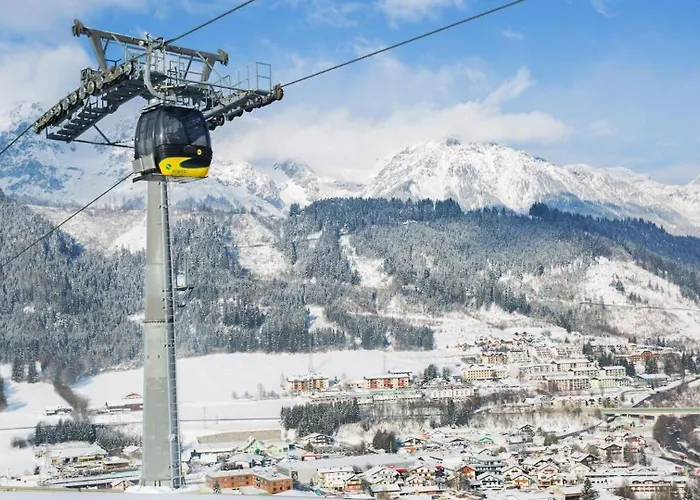 Alpine Mit Sauna Und Pool Apartment